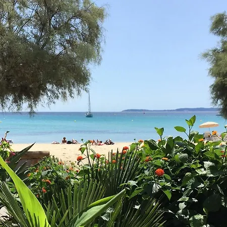 Les 12 Sables Apartmán *